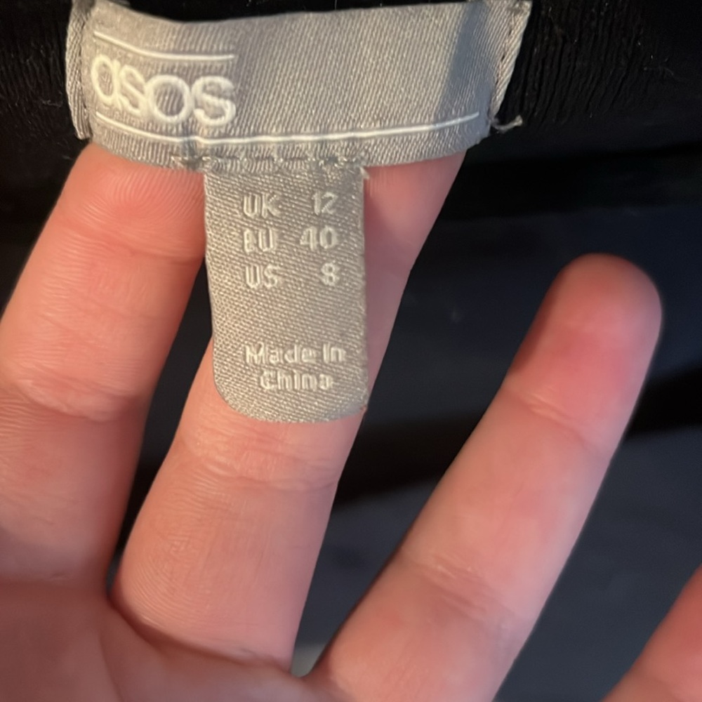 ASOS keyhole top - Picture 2 of 3